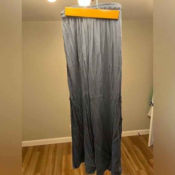 Wide Leg Pants - Picture 4 of 4